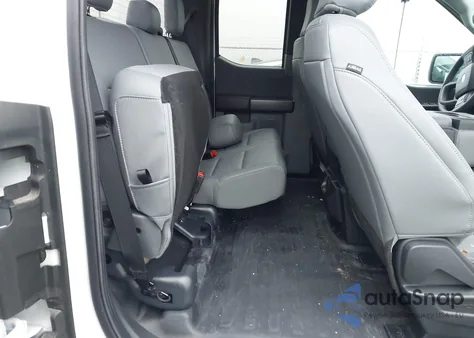 2025 Ford F-150 Xl z USA, uszkodzony, nr VIN 1FTEX1LP1SKD91621